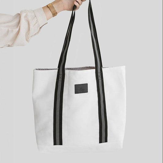 Meg - Vit denim tote bag